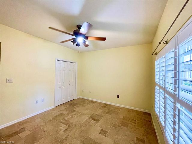 6015 Chardonnay LN 102, Naples, FL 34119