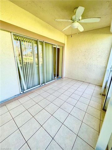 6015 Chardonnay LN 102, Naples, FL 34119