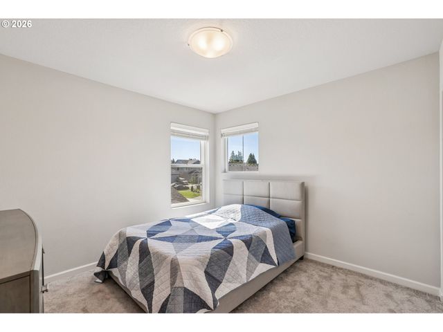 6463 Se 21ST St, Gresham, OR 97080