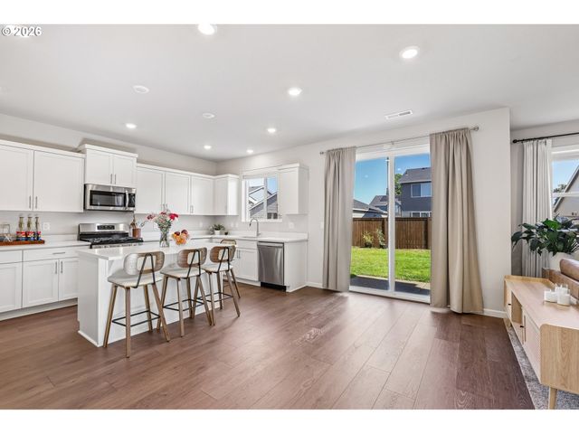 6463 Se 21ST St, Gresham, OR 97080
