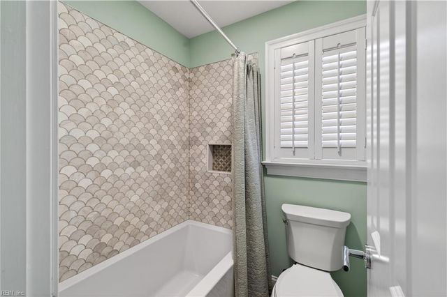 6003 Spinnaker Cove CT, Suffolk, VA 23435