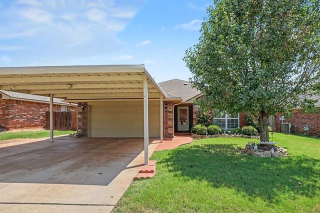2332 Fruitful Drive, Midwest City, OK 73130