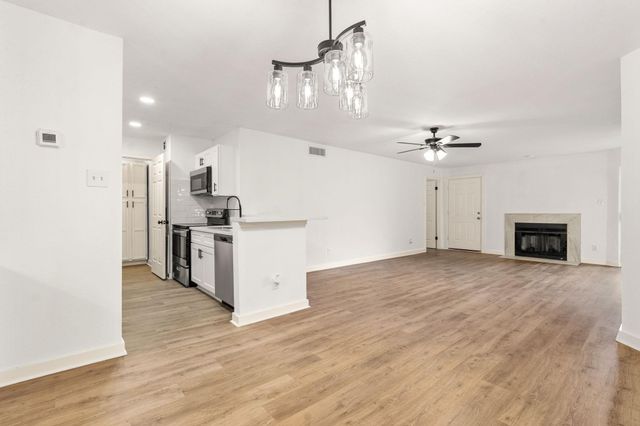 10633 Braes Bend Drive, Houston, TX 77071