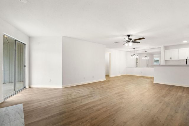 10633 Braes Bend Drive, Houston, TX 77071