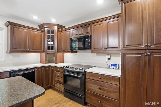 7738 Myrtlewood Drive, Belleville, IL 62223