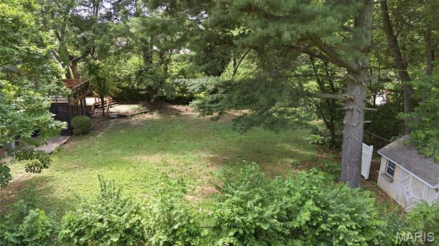 7738 Myrtlewood Drive, Belleville, IL 62223