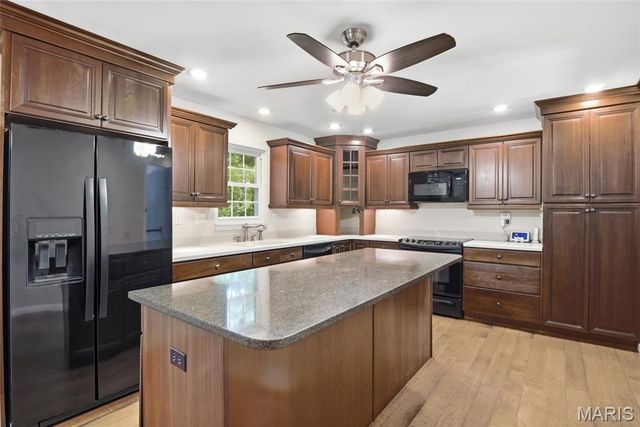 7738 Myrtlewood Drive, Belleville, IL 62223