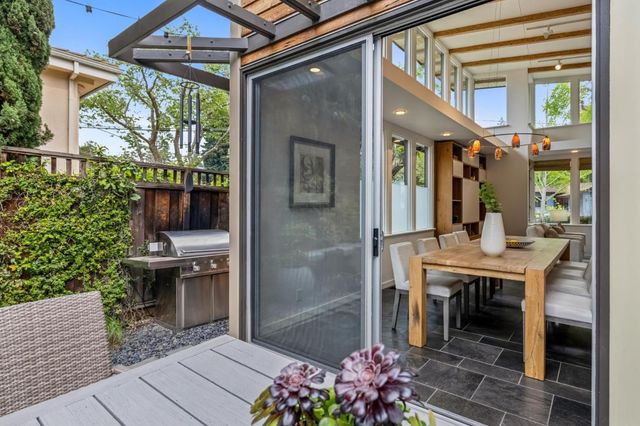 839 Melville Avenue, Palo Alto, CA 94301