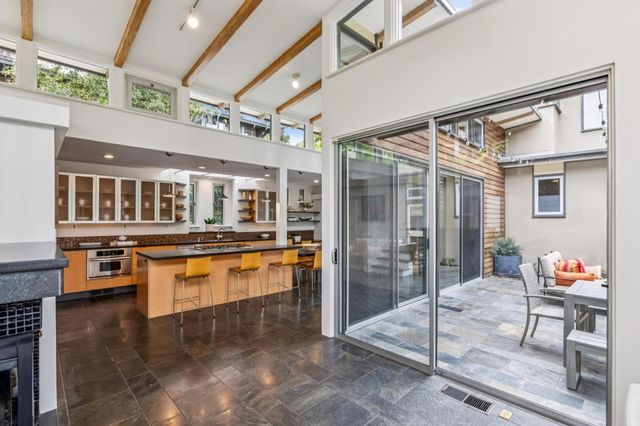 839 Melville Avenue, Palo Alto, CA 94301