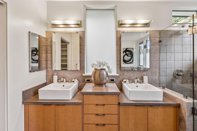 839 Melville Avenue, Palo Alto, CA 94301