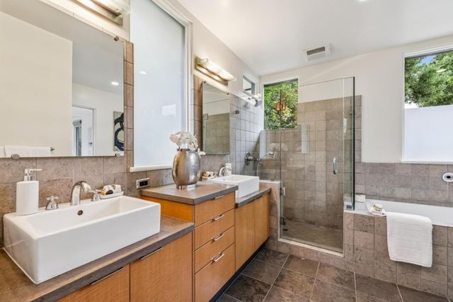 839 Melville Avenue, Palo Alto, CA 94301