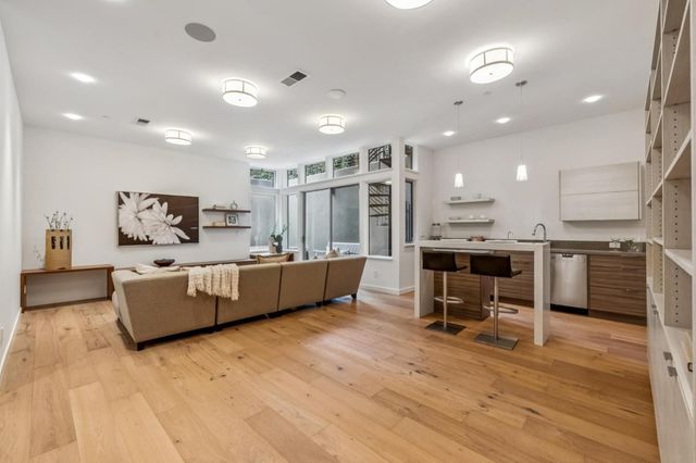 839 Melville Avenue, Palo Alto, CA 94301