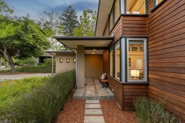 839 Melville Avenue, Palo Alto, CA 94301