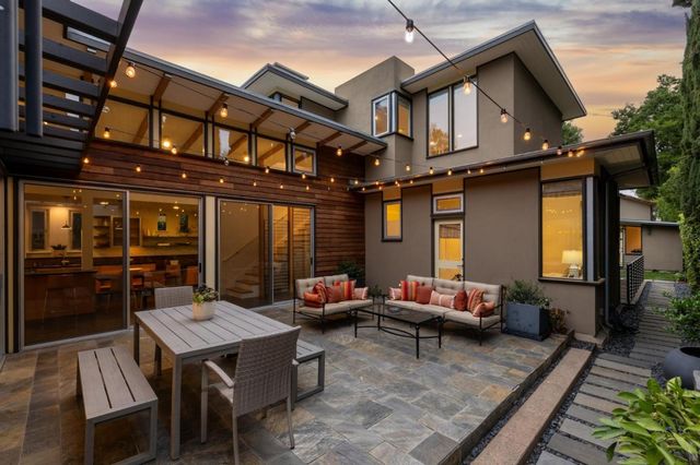 839 Melville Avenue, Palo Alto, CA 94301