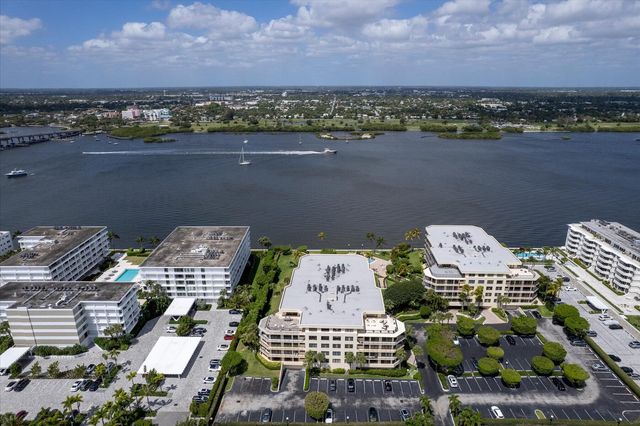 2778 S Ocean Boulevard 203s, Palm Beach, FL 33480
