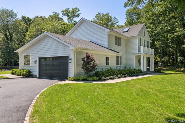 19 Woodvale Drive, Laurel Hollow, NY 11791