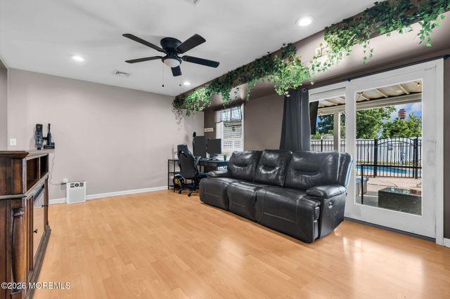 46 Cherry Bend Drive S, Howell, NJ 07731