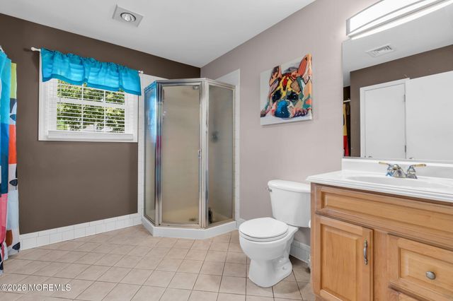 46 Cherry Bend Drive S, Howell, NJ 07731