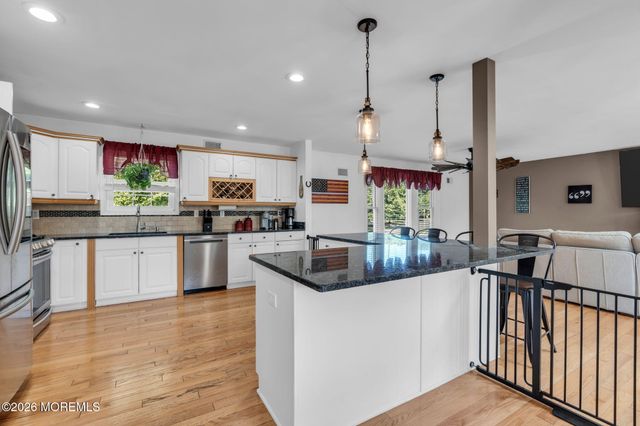 46 Cherry Bend Drive S, Howell, NJ 07731
