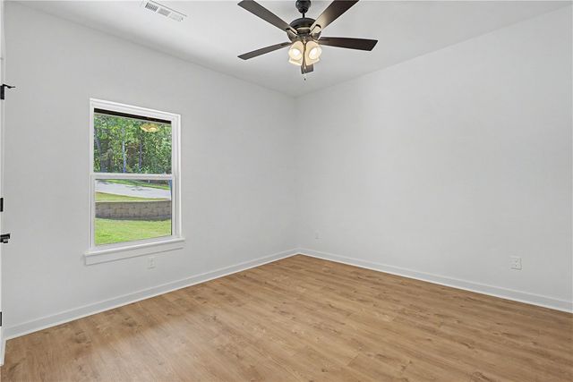 19 Dumfries Lane, Bella Vista, AR 72715