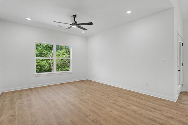 19 Dumfries Lane, Bella Vista, AR 72715