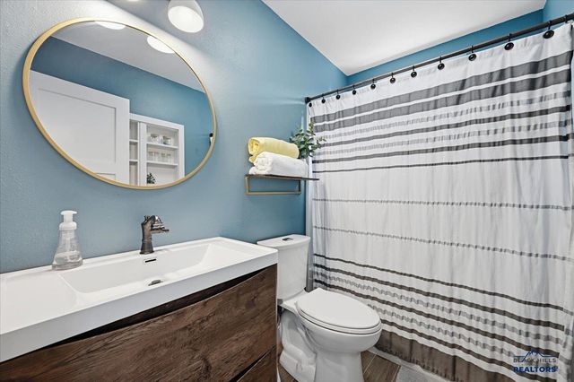 4029 WONDERLAND CT, Rapid City, SD 57702