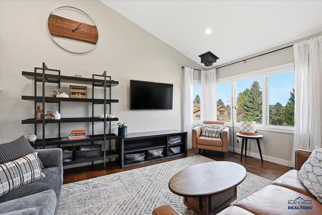 4029 WONDERLAND CT, Rapid City, SD 57702