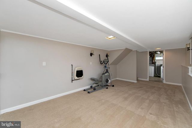 104 EVERGREEN RD, Stratford, NJ 08084