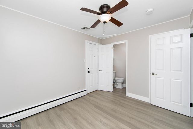 104 EVERGREEN RD, Stratford, NJ 08084