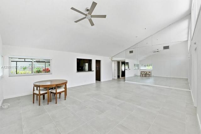 400 NW 78th Ave, Plantation, FL 33324