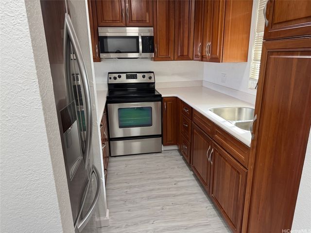 98-351 Koauka Loop C1706, Aiea, HI 96701