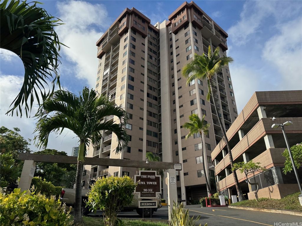 98-351 Koauka Loop C1706, Aiea, HI 96701