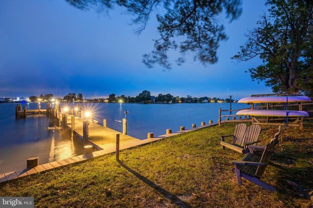 1211 DIXONA DR, Edgewater, MD 21037