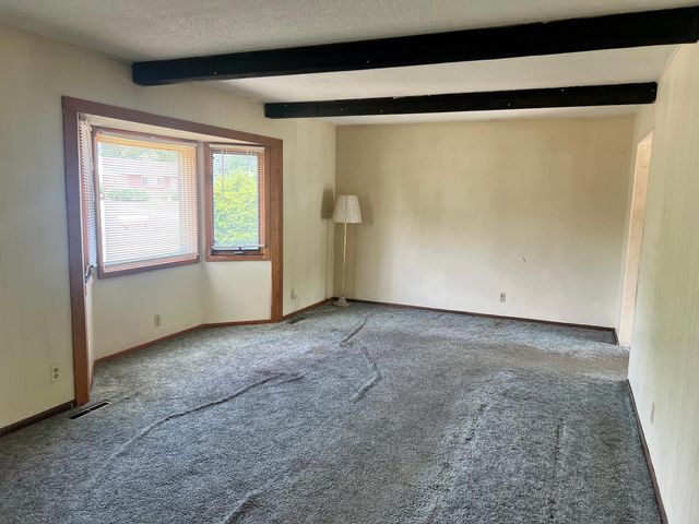 1532 121st Avenue NE, Blaine, MN 55449