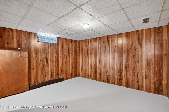 976 Riverview Court, Williamston, MI 48895