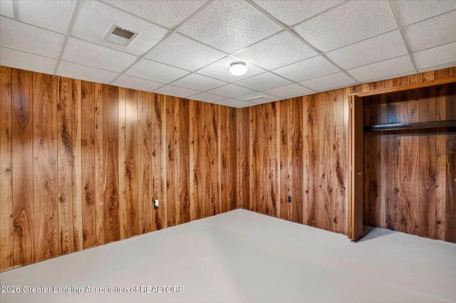 976 Riverview Court, Williamston, MI 48895