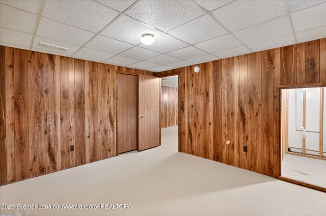 976 Riverview Court, Williamston, MI 48895