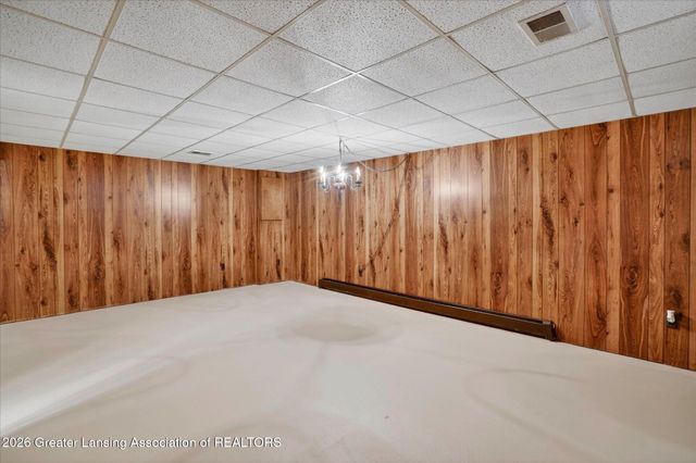 976 Riverview Court, Williamston, MI 48895