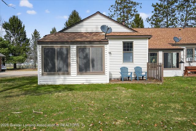 976 Riverview Court, Williamston, MI 48895