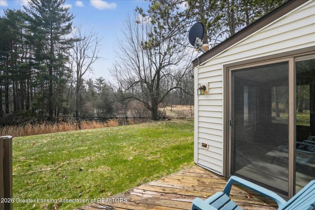976 Riverview Court, Williamston, MI 48895
