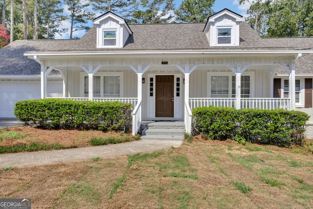 3775 Clubhouse Lane SE, Conyers, GA 30094