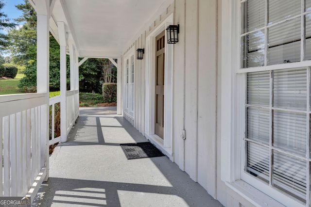 3775 Clubhouse Lane SE, Conyers, GA 30094