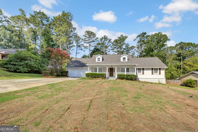 3775 Clubhouse Lane SE, Conyers, GA 30094