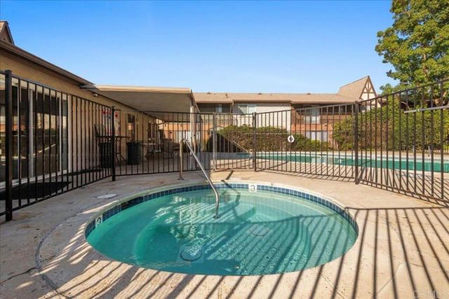 749 S Mollison Ave 27, El Cajon, CA 92020