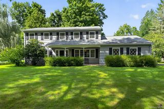 10 Copeland Drive, Suffern, NY 10901