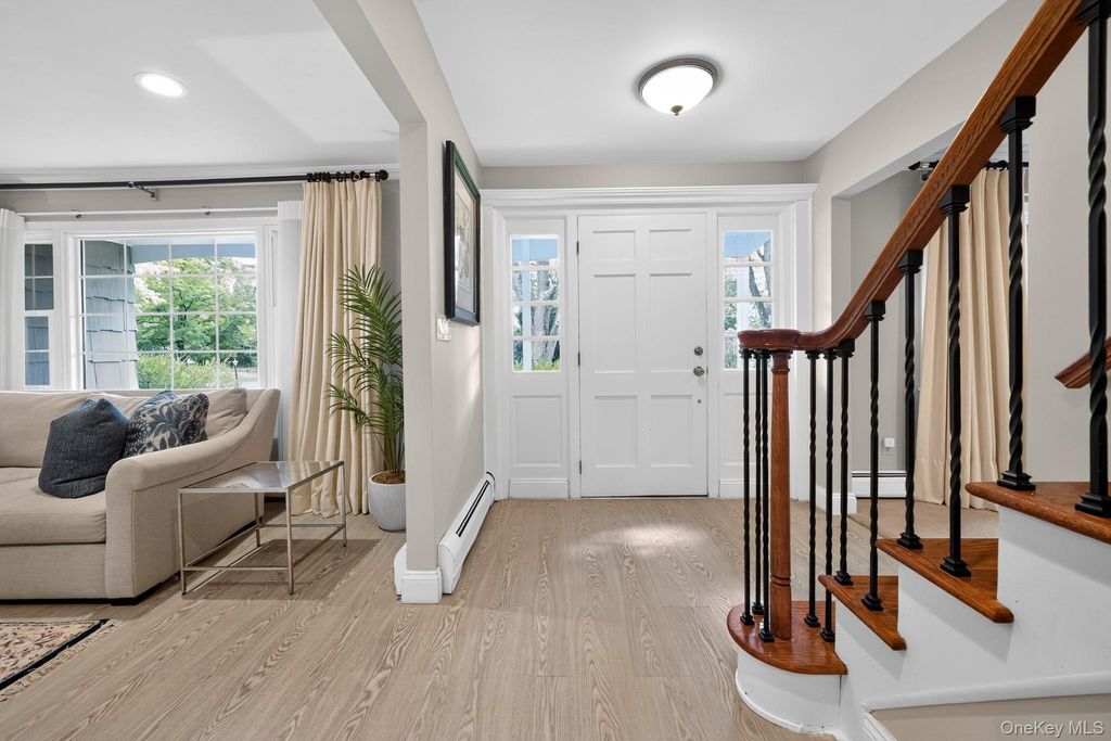 10 Copeland Drive, Suffern, NY 10901 — photo 2