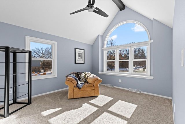 N53W15786 Creekwood CROSSING, Menomonee Falls, WI 53051