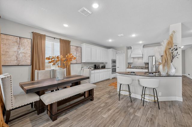 1908 Sunflower Drive, Glenn Heights, TX 75154