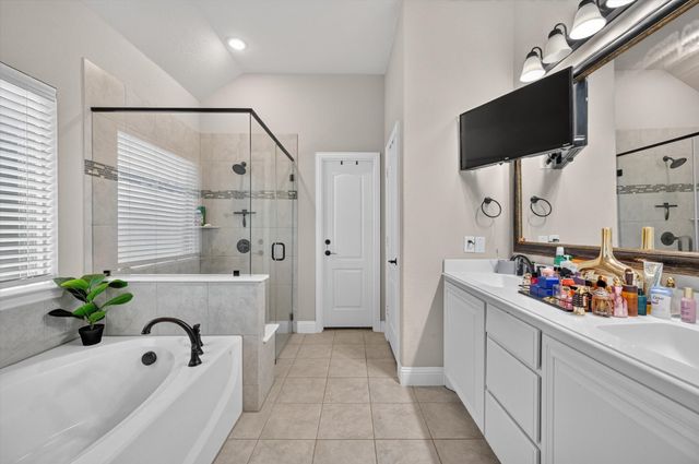 1908 Sunflower Drive, Glenn Heights, TX 75154