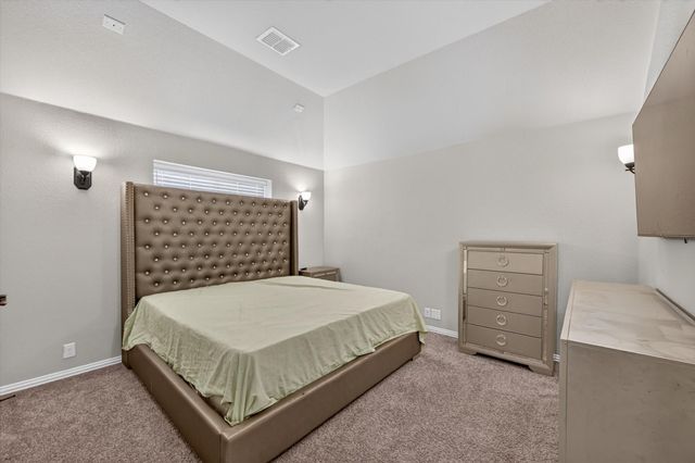 1908 Sunflower Drive, Glenn Heights, TX 75154